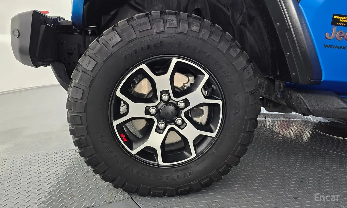 Фото 5 - Jeep Wrangler