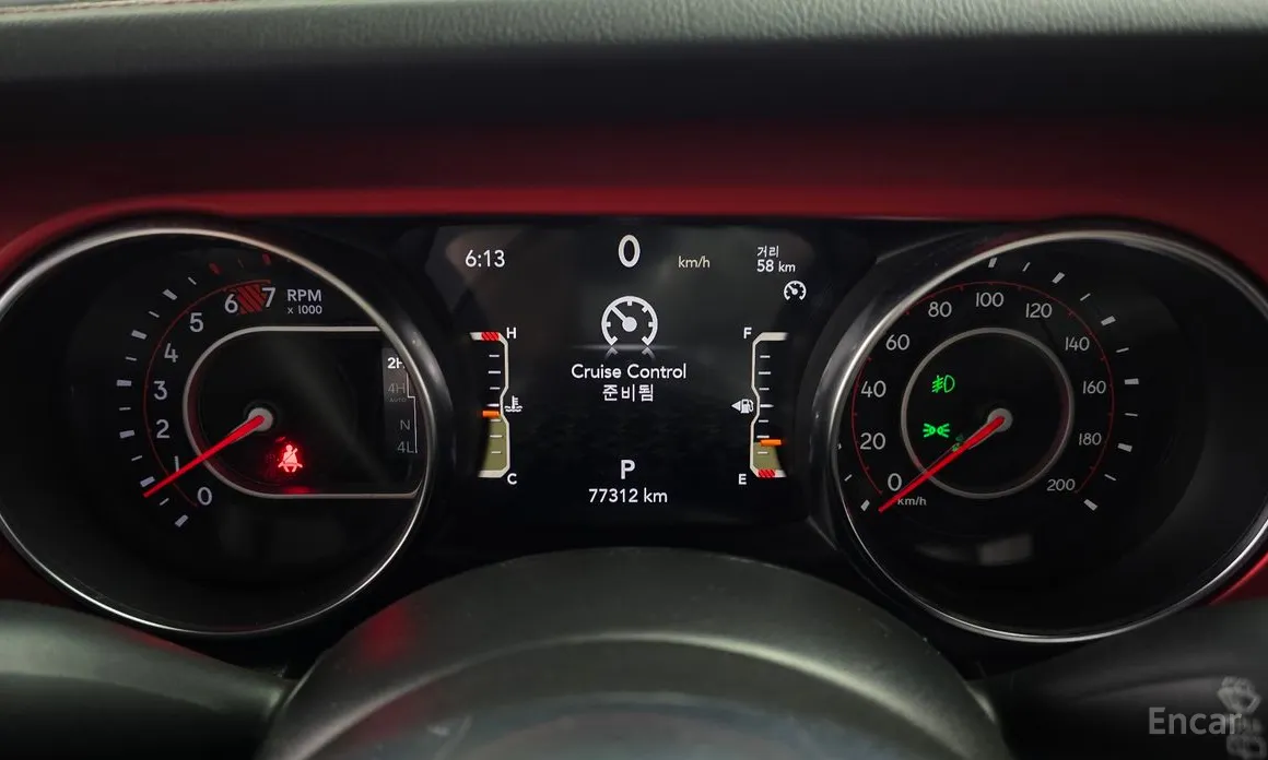 Фото 8 - Jeep Wrangler