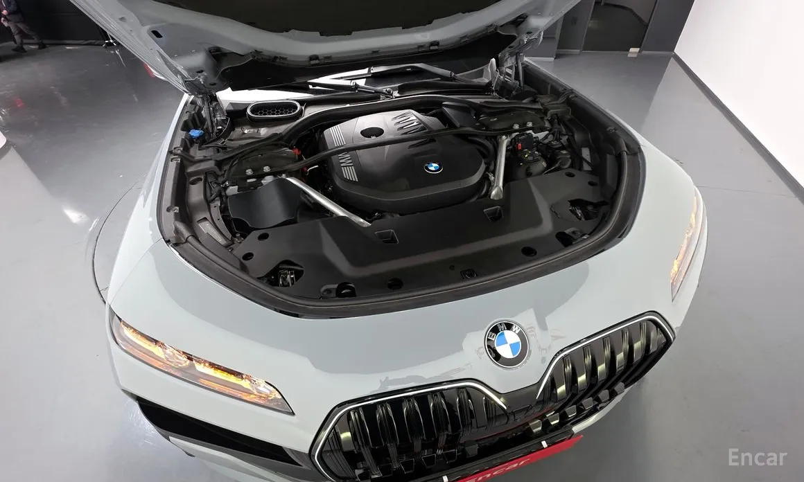 Фото 6 - BMW 7 Series