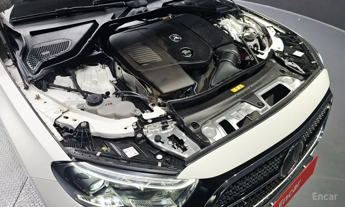 Фото 6 - Mercedes-Benz E-Class