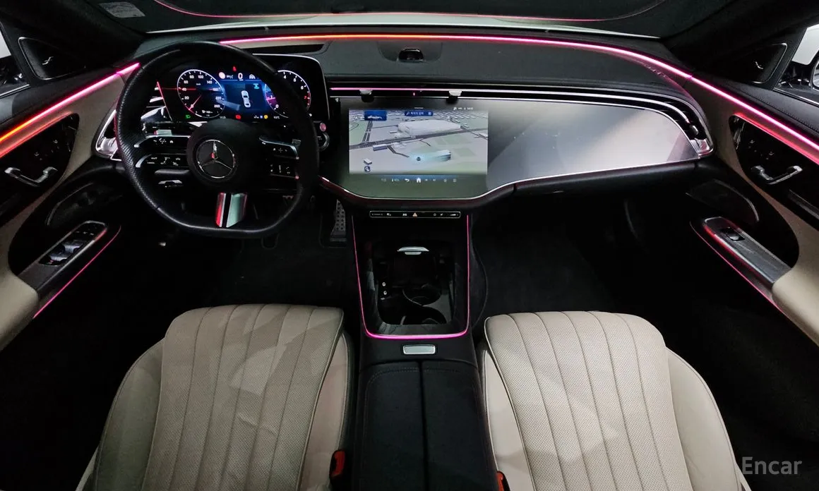 Фото 7 - Mercedes-Benz E-Class