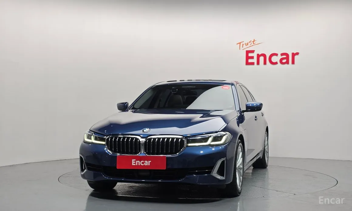 Фото 3 - BMW 5 Series