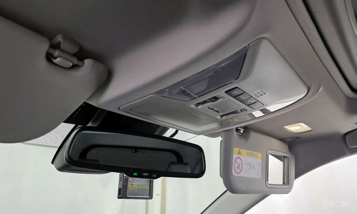 Фото 19 - Toyota RAV4