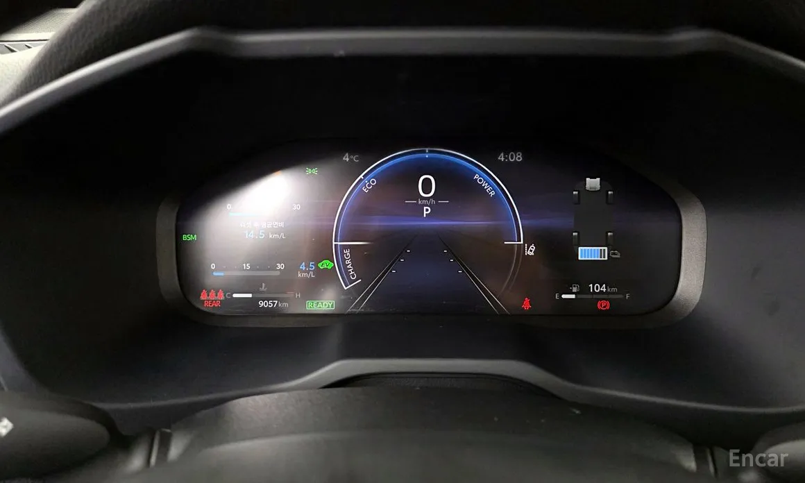 Фото 8 - Toyota RAV4