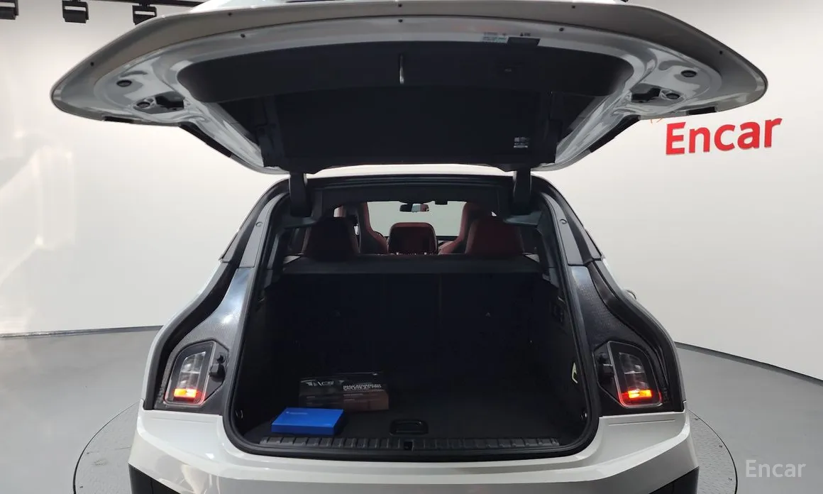 Фото 20 - BMW iX