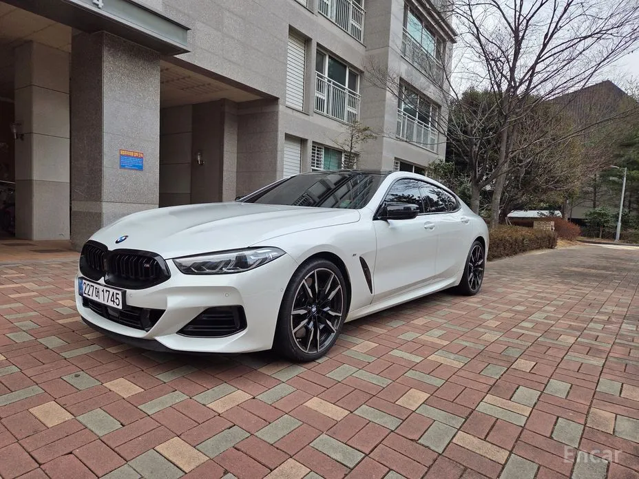 Фото 2 - BMW 8 Series