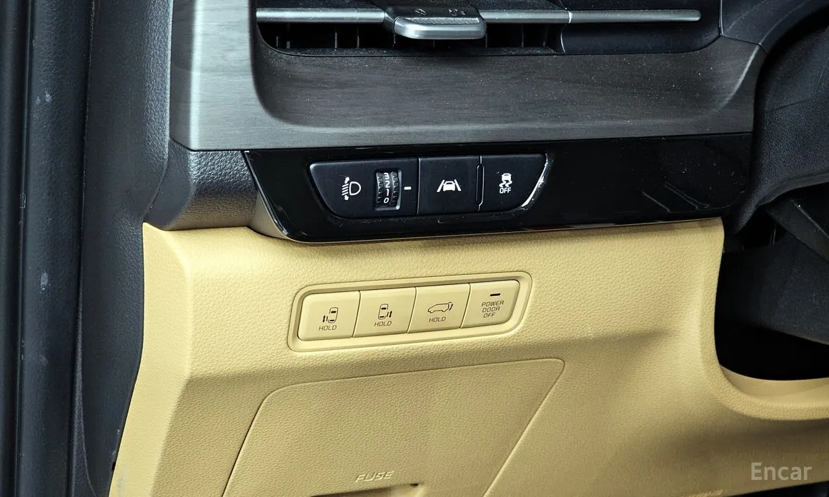 Фото 15 - Kia Carnival