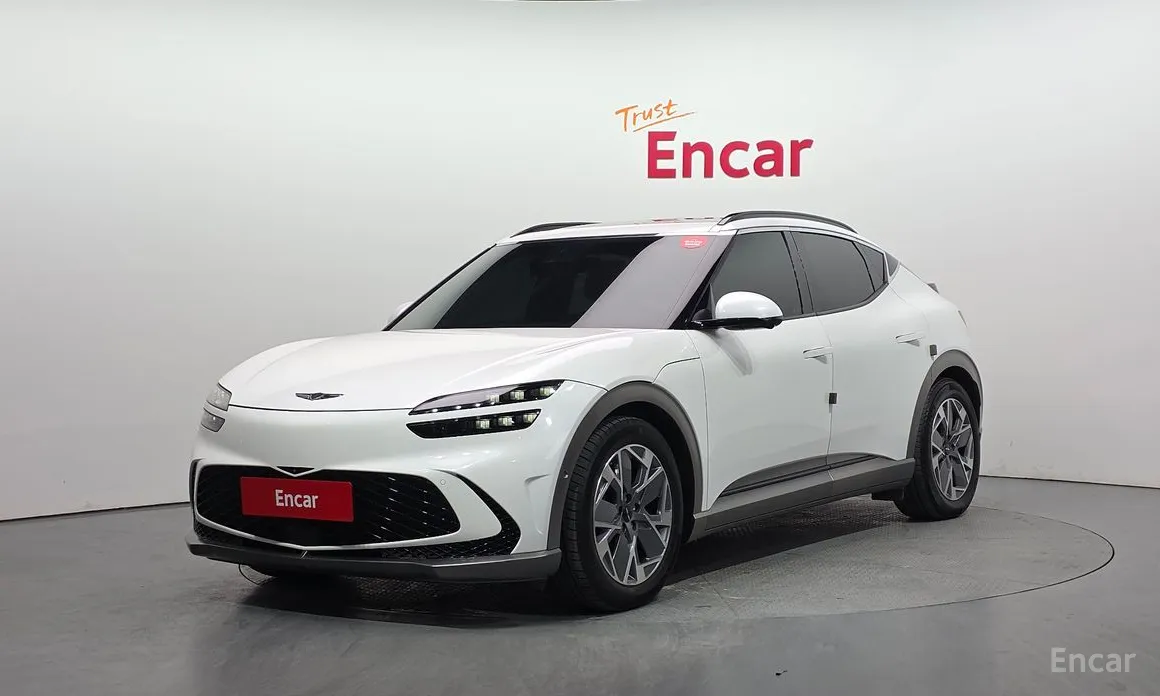 Фото 1 - Genesis GV60