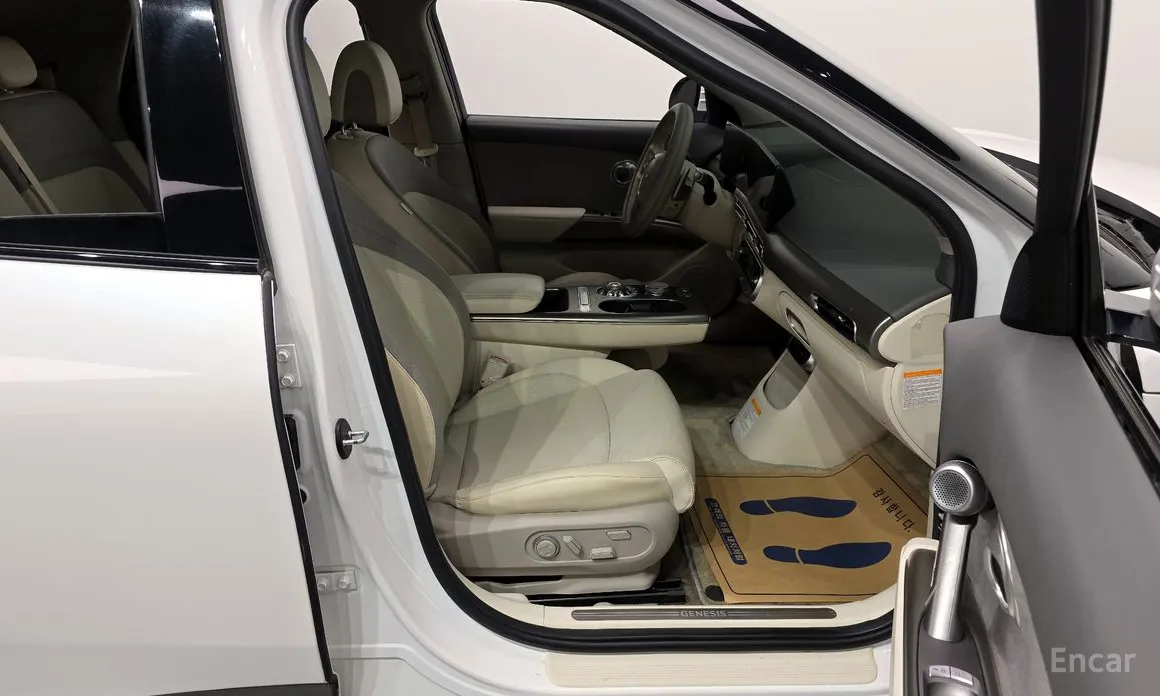 Фото 11 - Genesis GV60