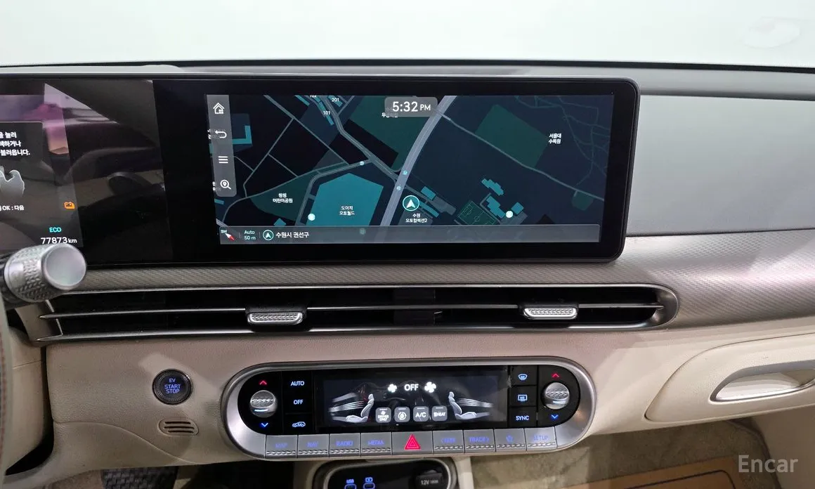 Фото 14 - Genesis GV60