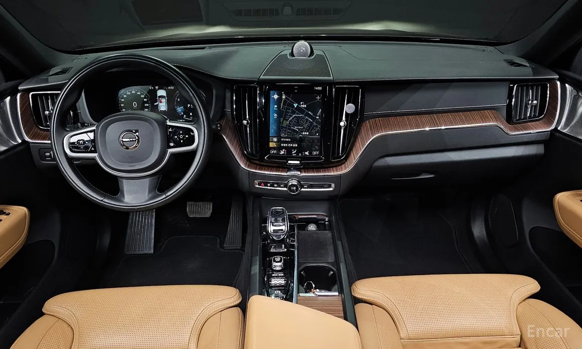 Фото 7 - Volvo XC60