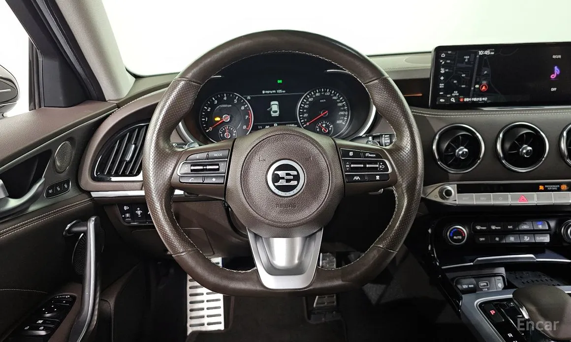 Photo 13 - Kia Stinger