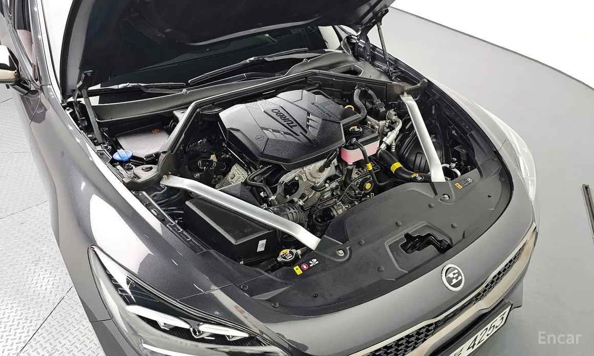 Photo 6 - Kia Stinger