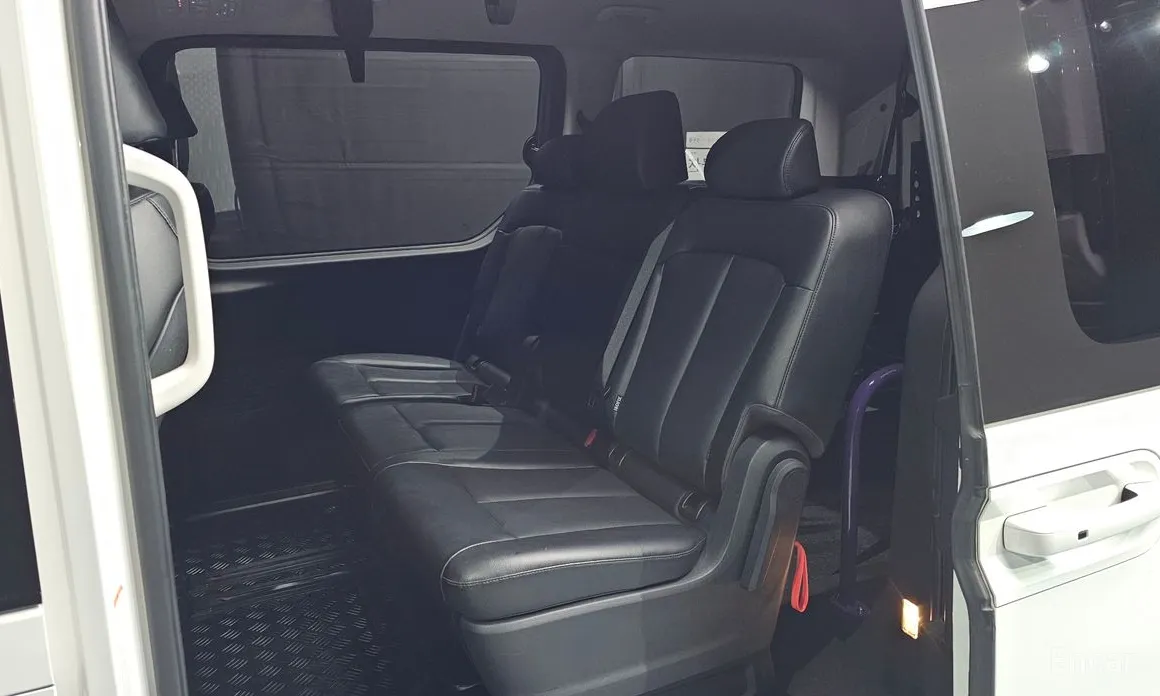 Фото 12 - Hyundai Staria