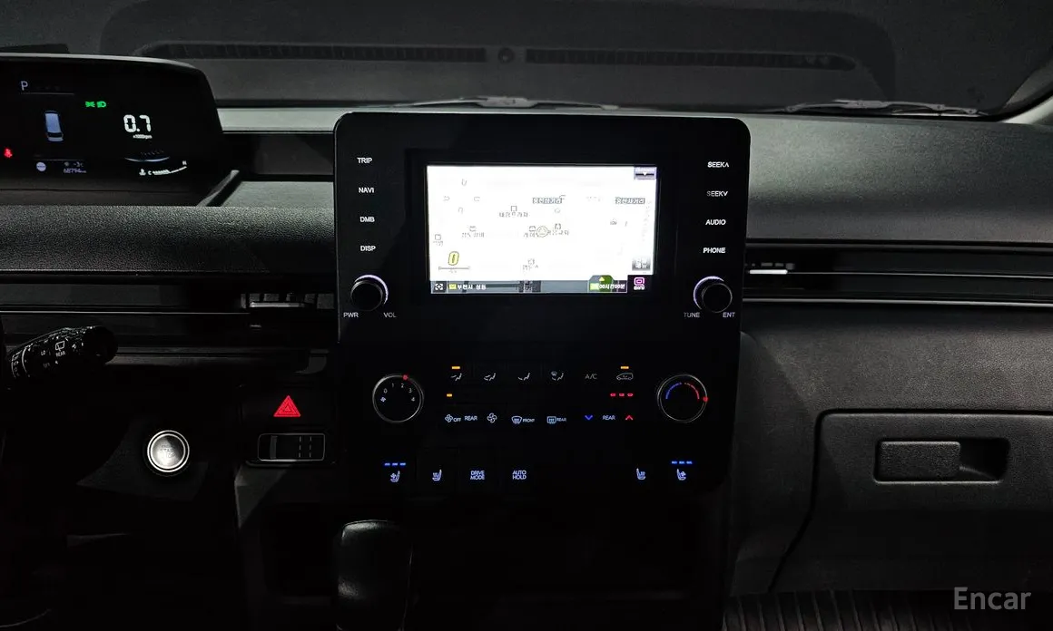 Фото 14 - Hyundai Staria