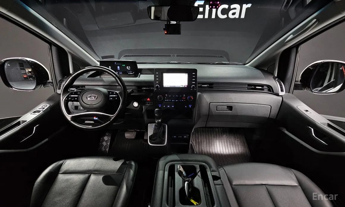 Фото 7 - Hyundai Staria