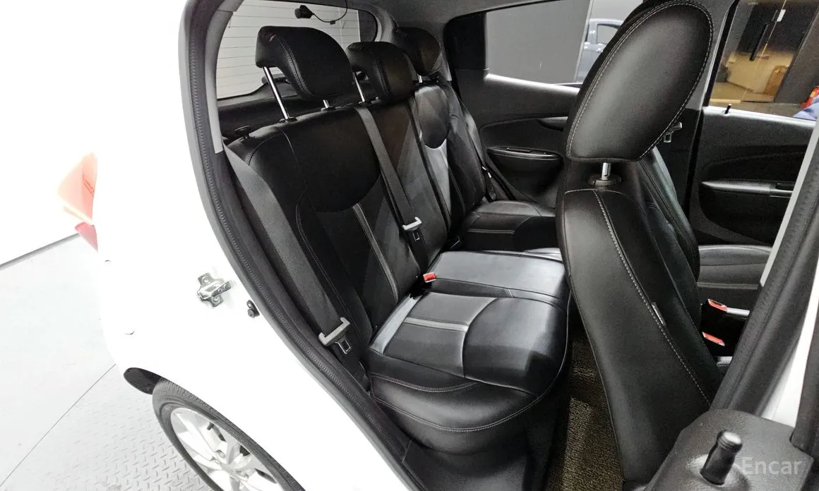 Фото 12 - Chevrolet Spark