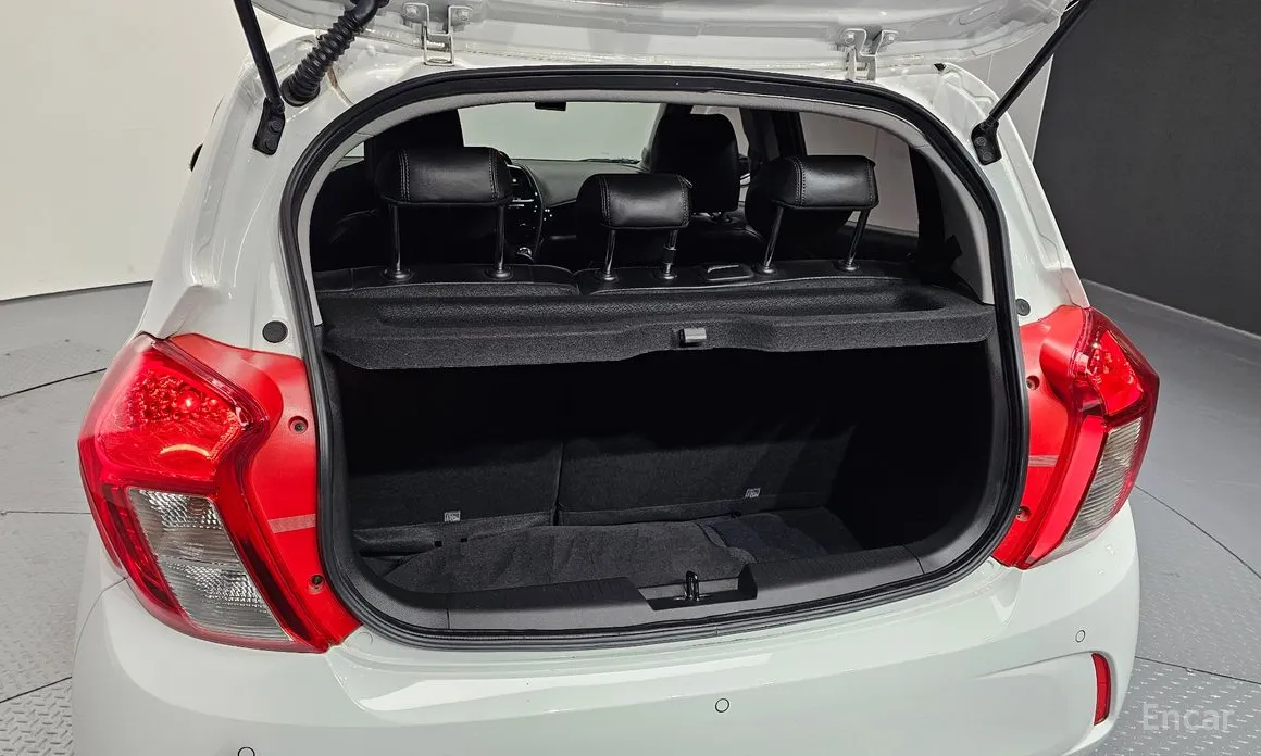 Фото 20 - Chevrolet Spark