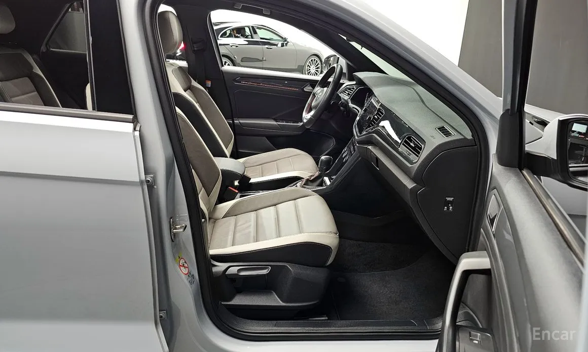 Фото 11 - Volkswagen T-Roc