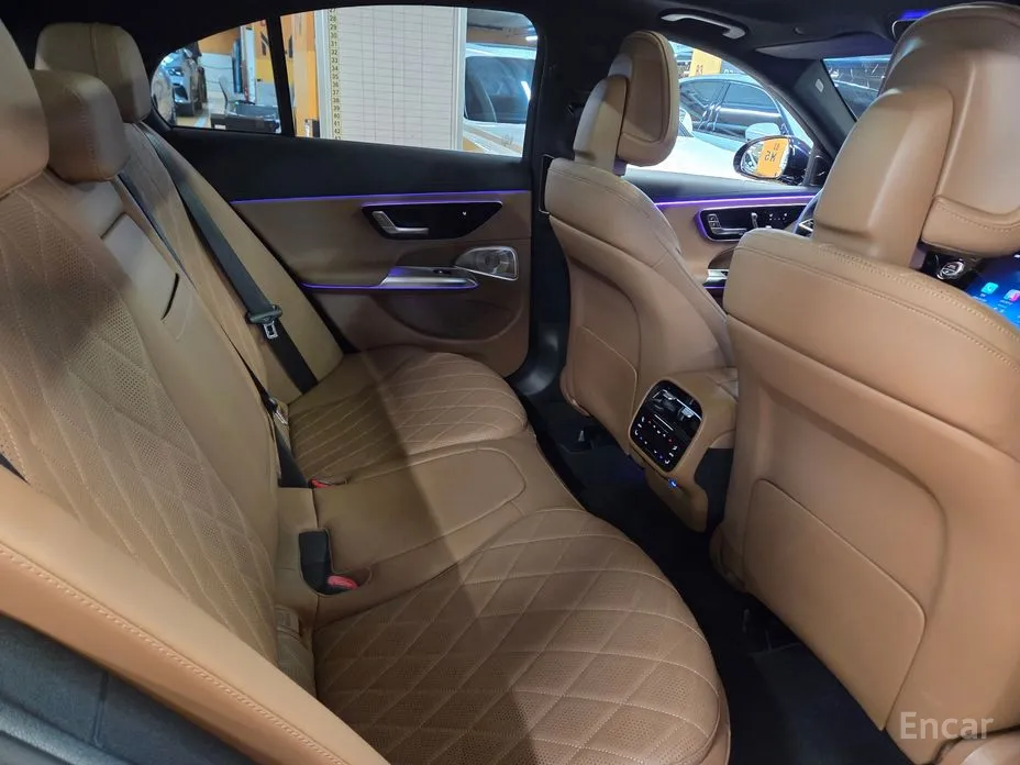 Фото 6 - Mercedes-Benz E-Class