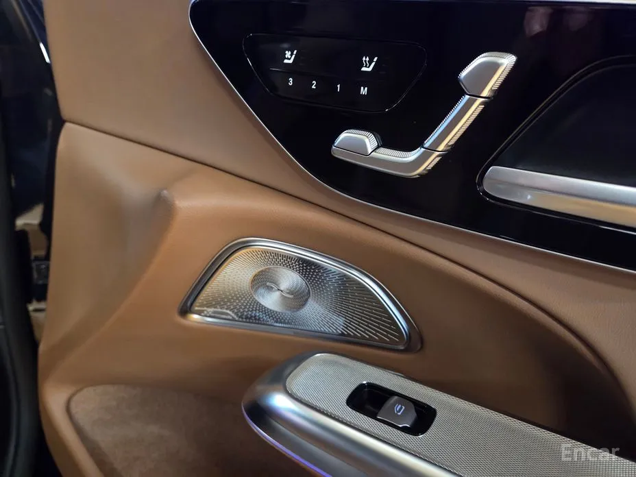 Фото 7 - Mercedes-Benz E-Class