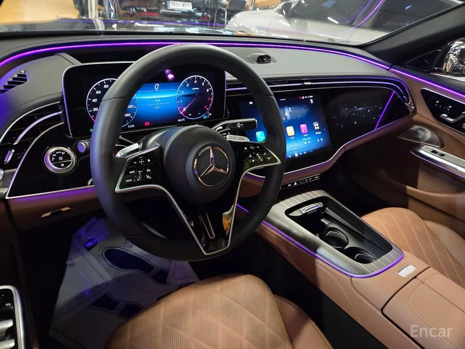 Фото 8 - Mercedes-Benz E-Class