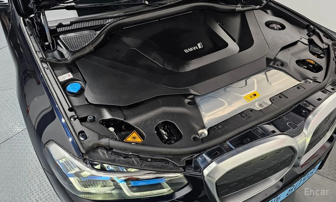 Фото 6 - BMW iX3