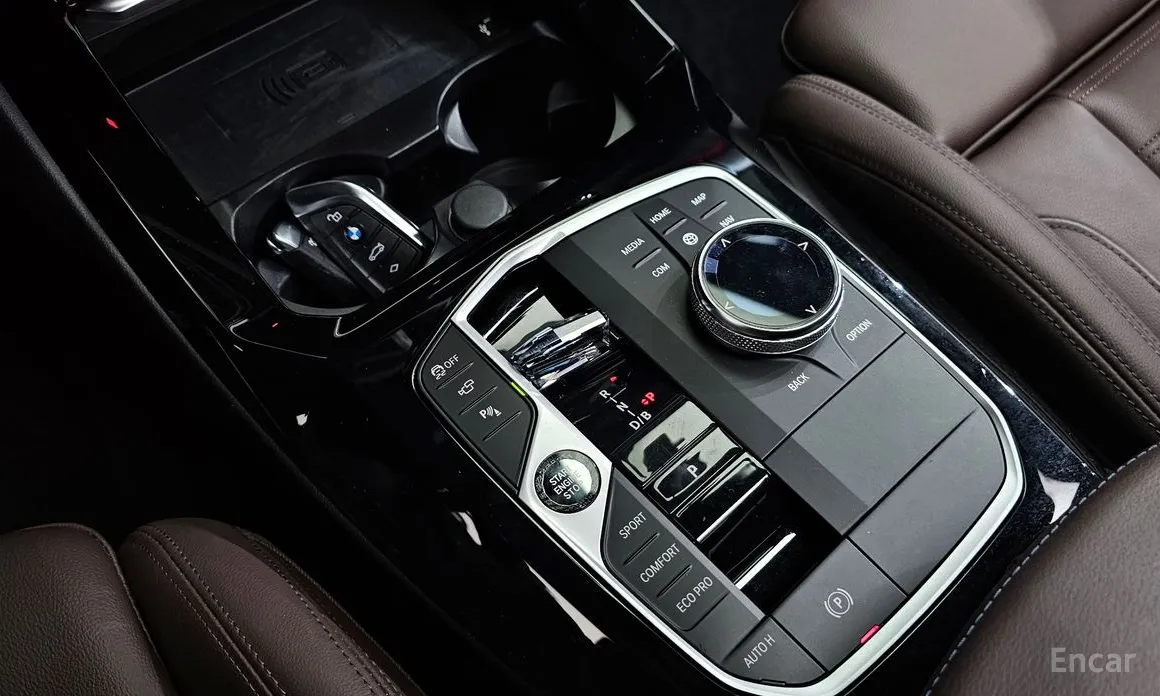 Фото 9 - BMW iX3