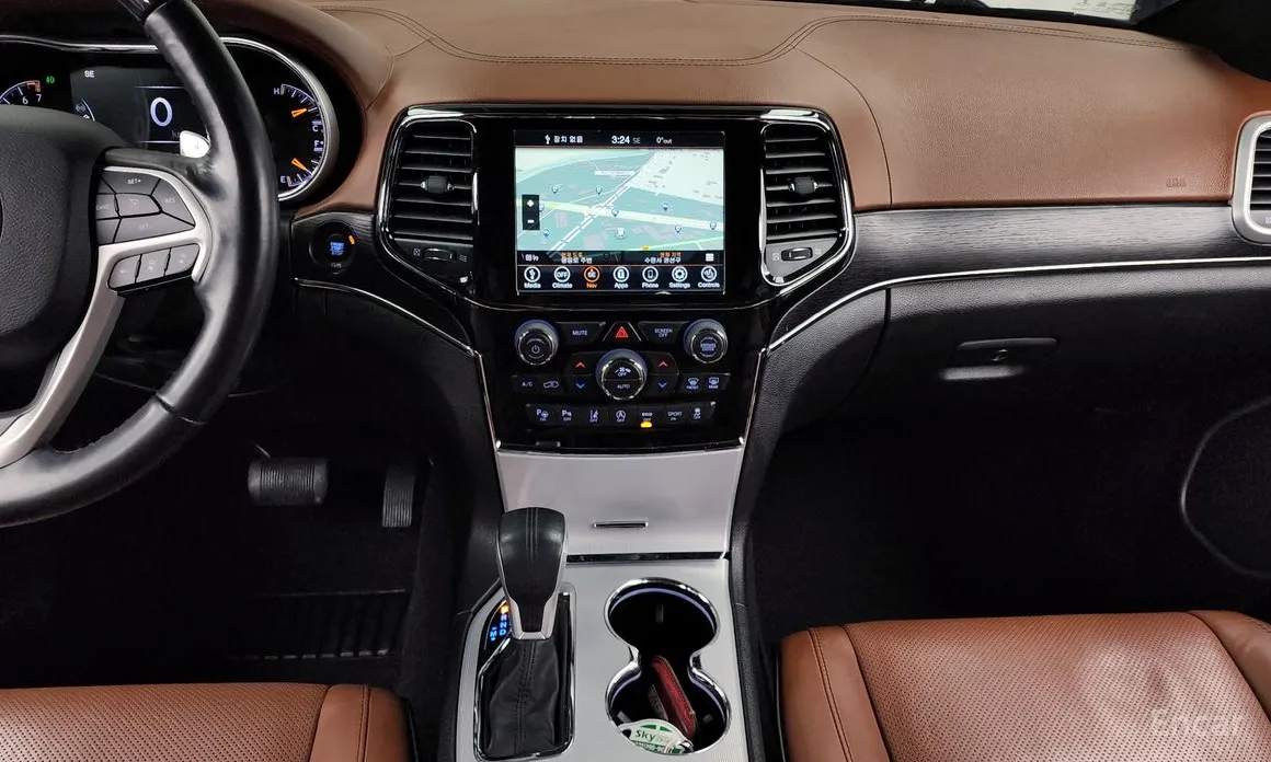 Фото 14 - Jeep Cherokee