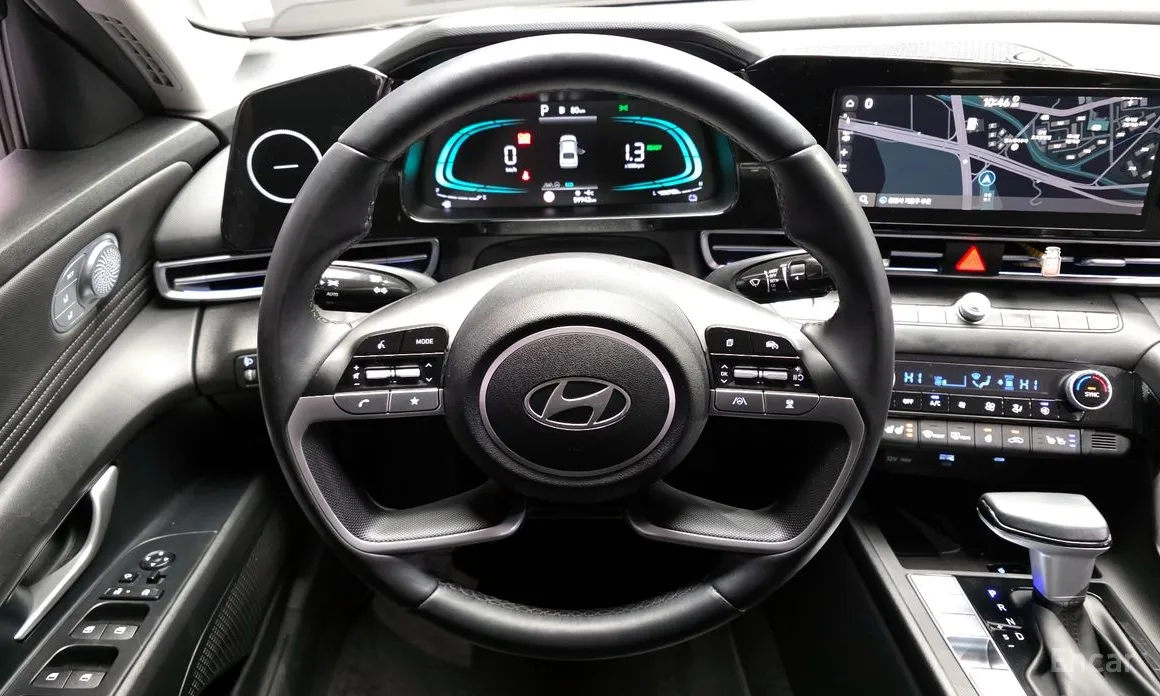 Фото 13 - Hyundai Avante