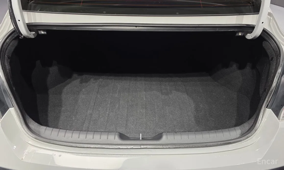 Фото 20 - Hyundai Avante