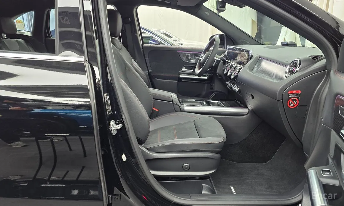 Фото 11 - Mercedes-Benz GLA-Class