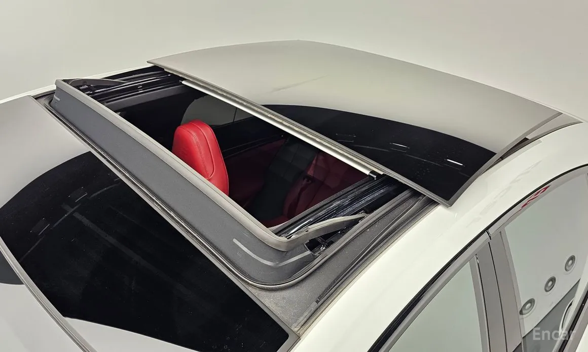 Фото 19 - Porsche Panamera