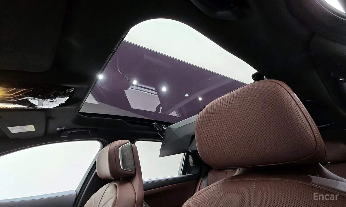 Фото 19 - BMW 7 Series