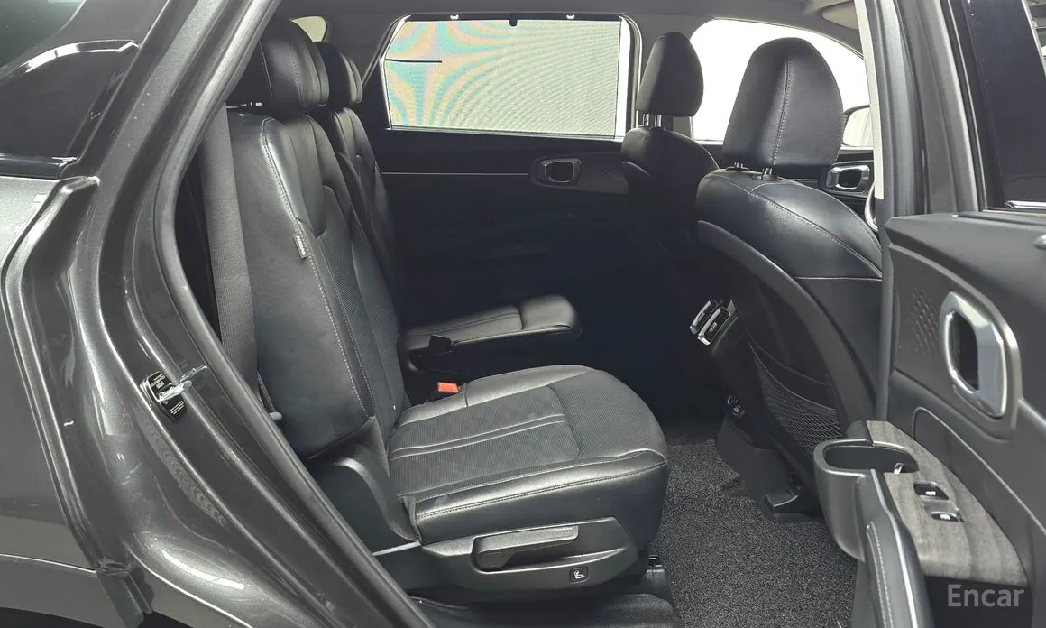 Фото 12 - Kia Sorento