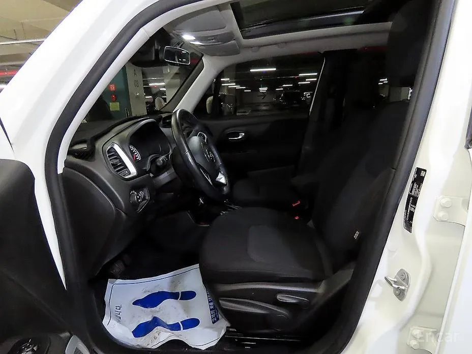 Фото 6 - Jeep Renegade