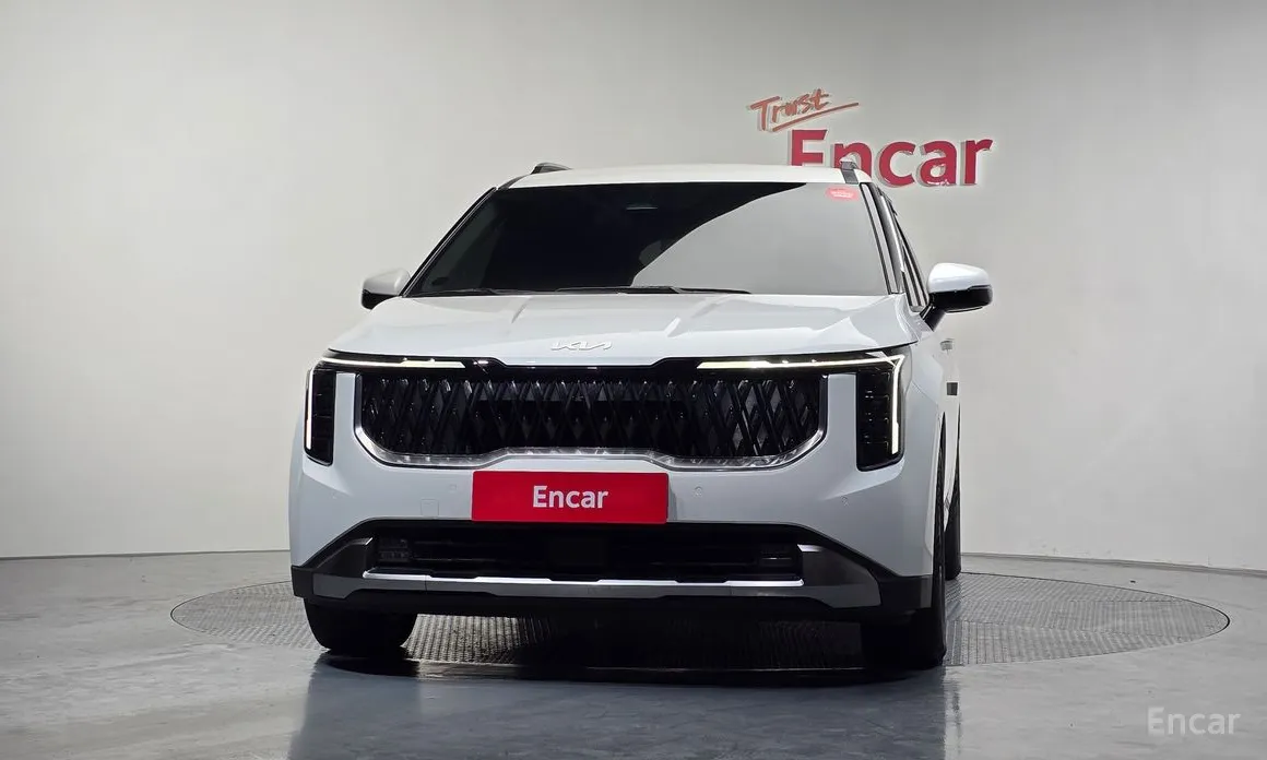 Фото 3 - Kia Carnival