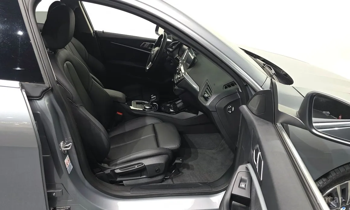 BMW 2 Series 2020 220i Advantage
