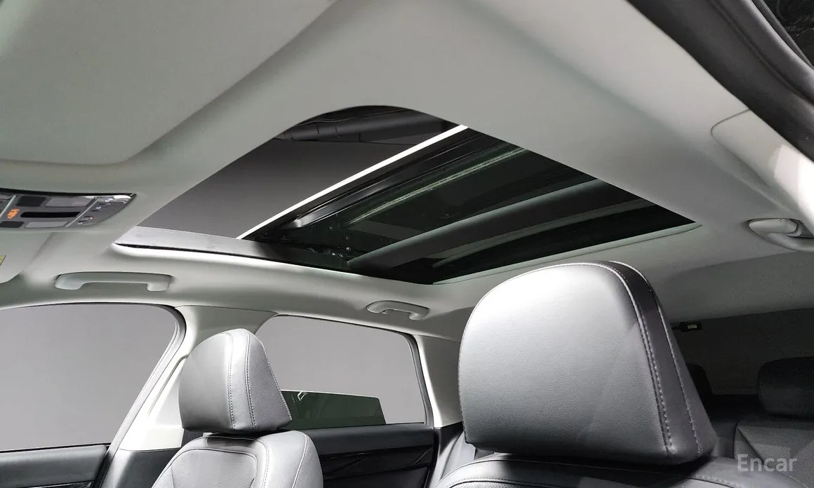 Фото 19 - Hyundai Grandeur