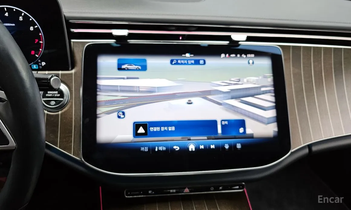 Фото 15 - Mercedes-Benz E-Class