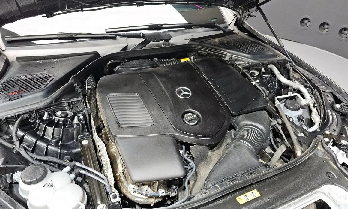 Фото 6 - Mercedes-Benz E-Class