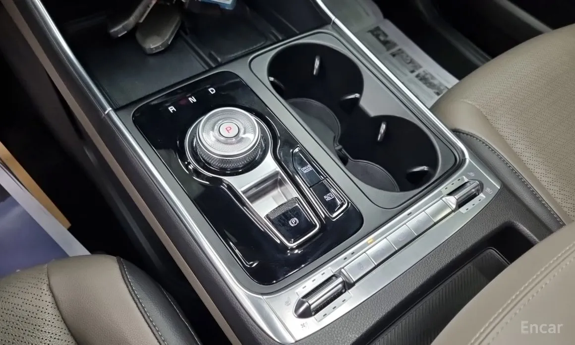 Фото 9 - Kia Carnival