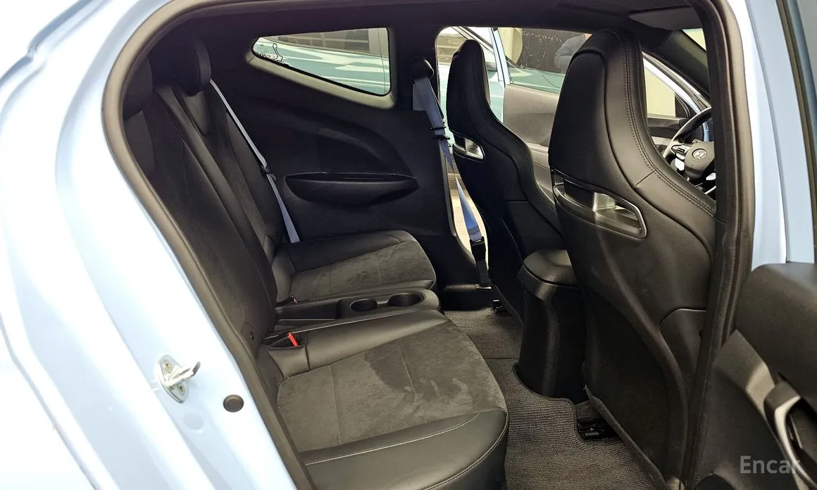 Фото 12 - Hyundai Veloster