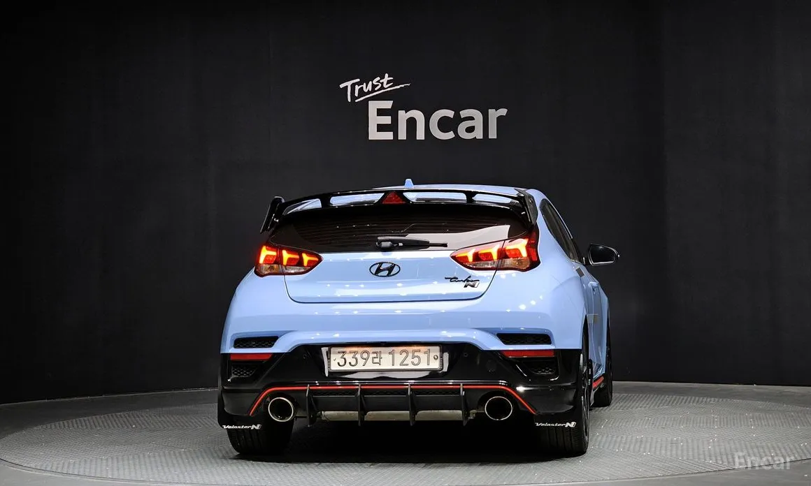 Фото 4 - Hyundai Veloster