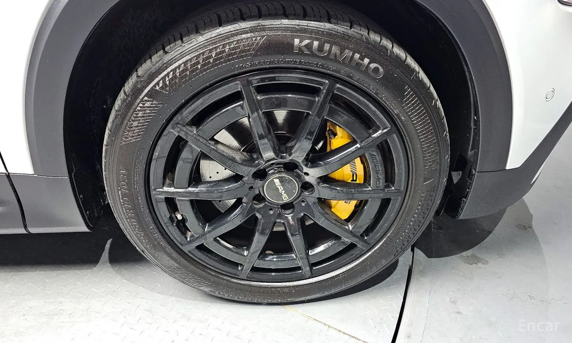 Фото 5 - Mercedes-Benz GLB-Class