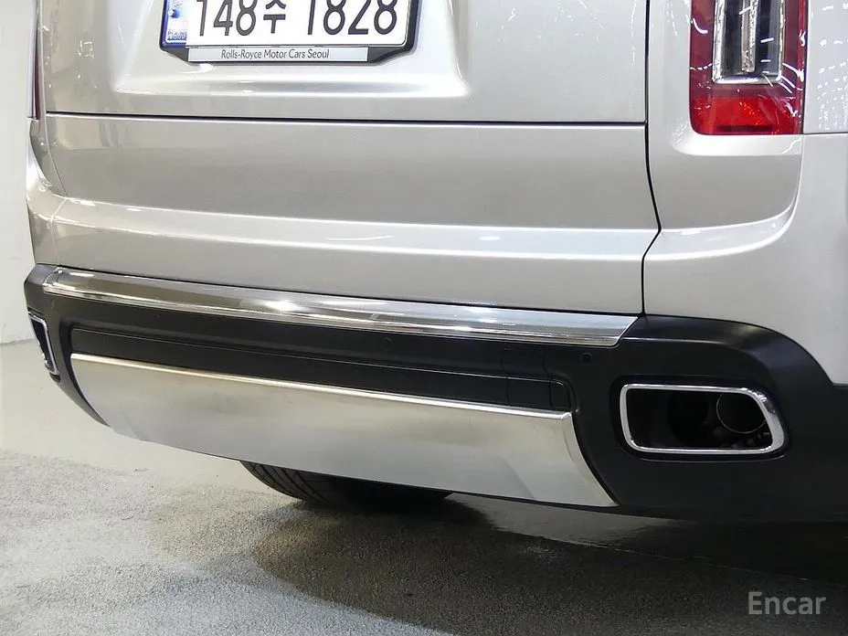 Фото 19 - Rolls-Royce Cullinan
