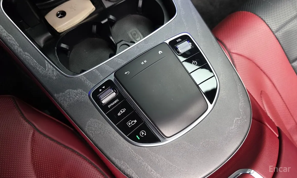 Фото 18 - Mercedes-Benz CLS-Class