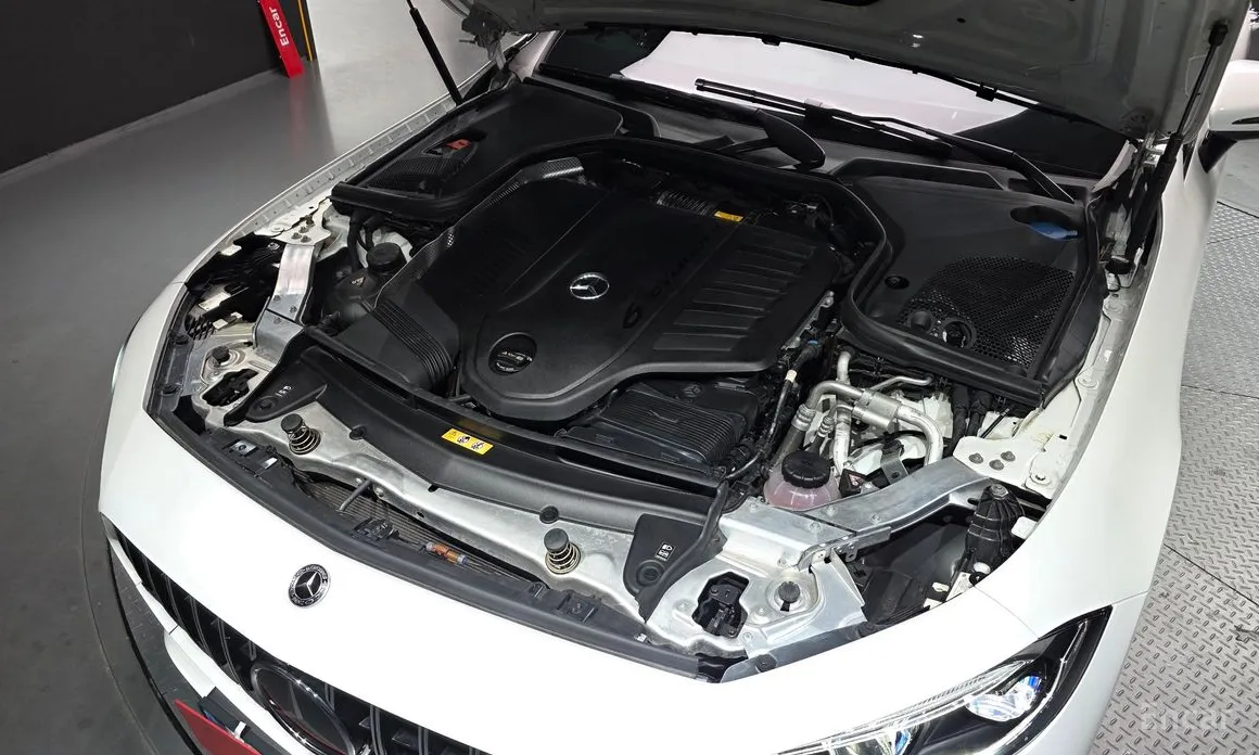 Фото 6 - Mercedes-Benz CLS-Class