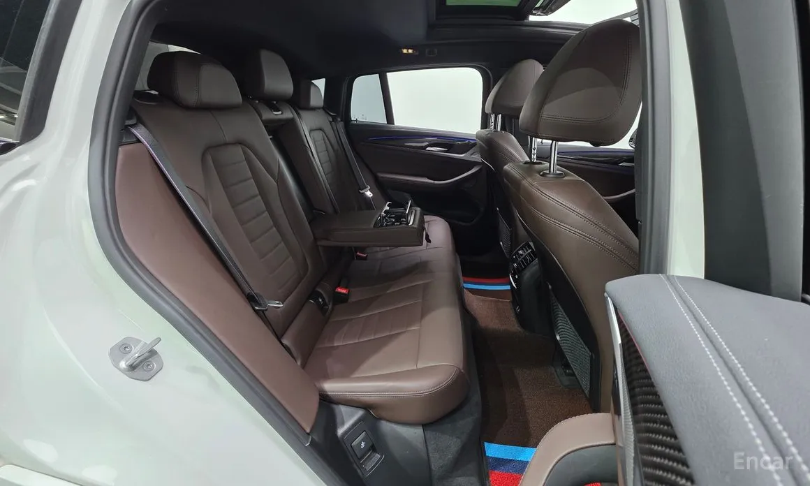 Фото 19 - BMW X4