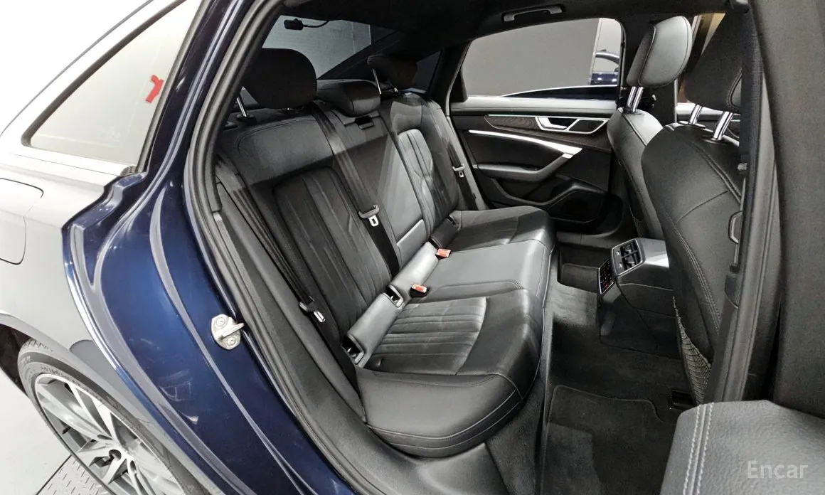 Фото 11 - Audi A6